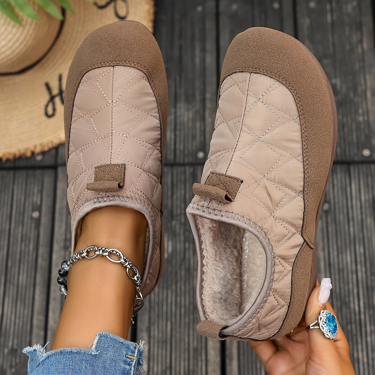 Khak / 42