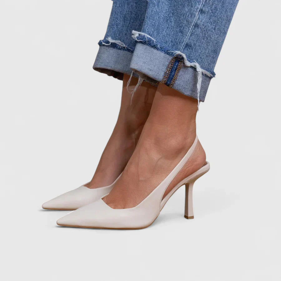 white leather / 12